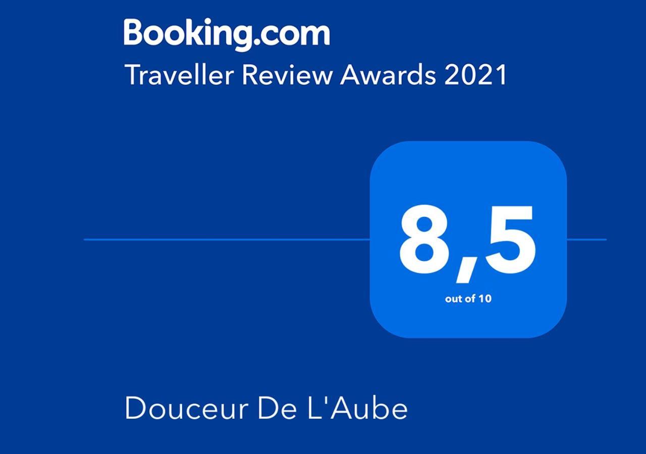 ホテル Douceur De L'Aube ハノイ市 エクステリア 写真